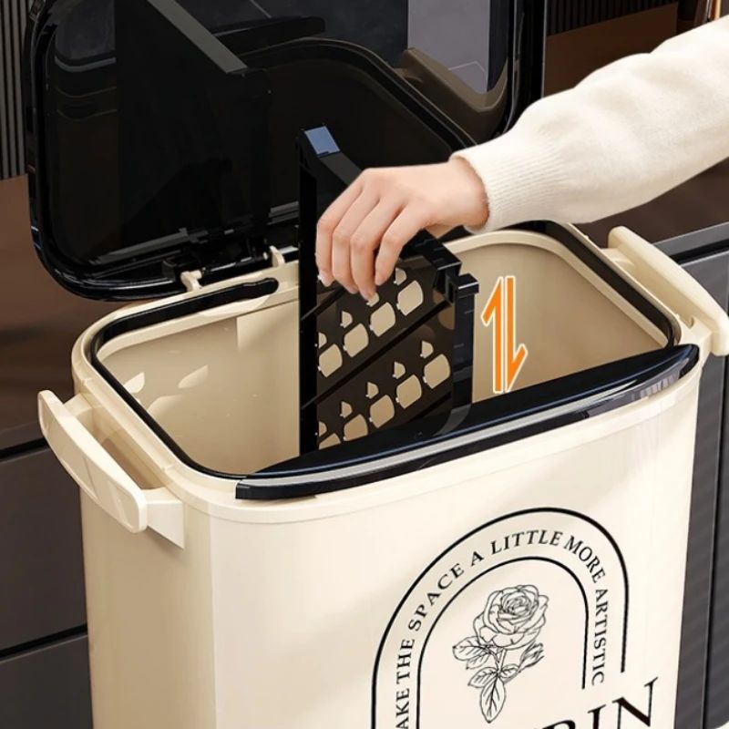 poubelle cuisine chic blanc ouvert compartiment